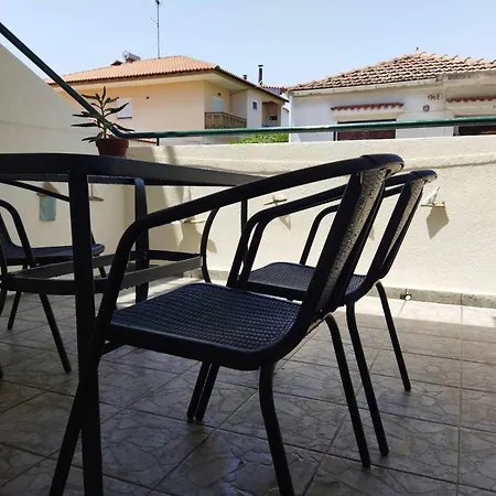 Ta Spitakia